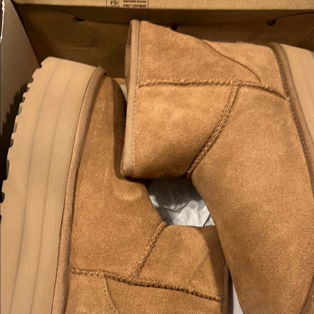 UGG Classic Ankle Boots - Chestnut